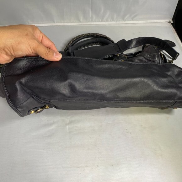 Balenciaga medium classic City Bag in Black Leather strap - Picture 2 of 11